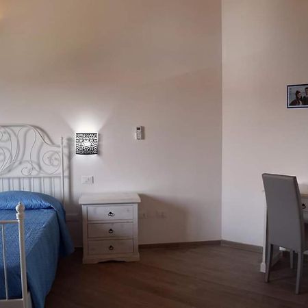 Corallo Rooms Budoni Eksteriør bilde