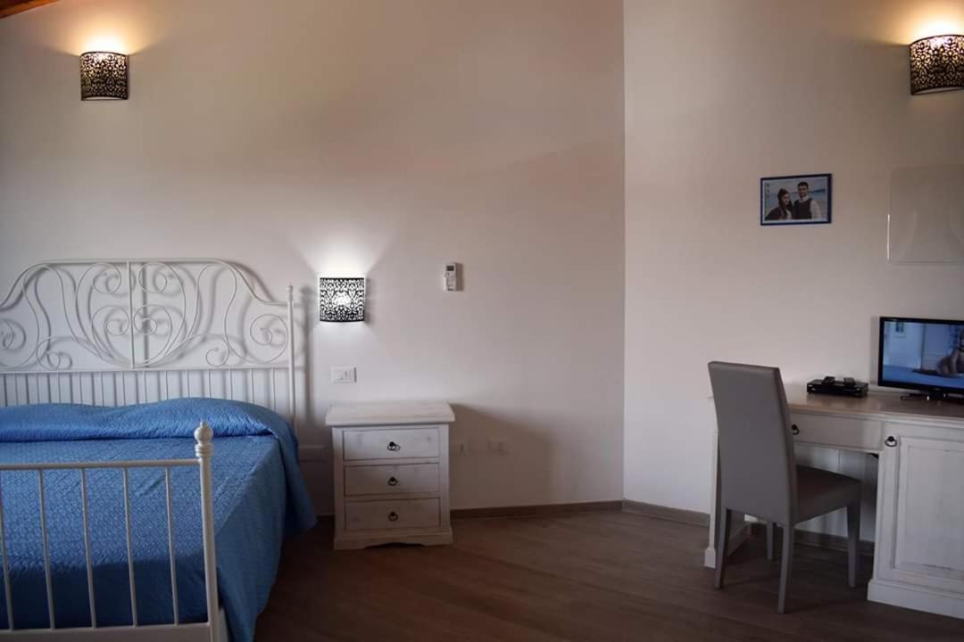 Corallo Rooms Budoni Eksteriør bilde