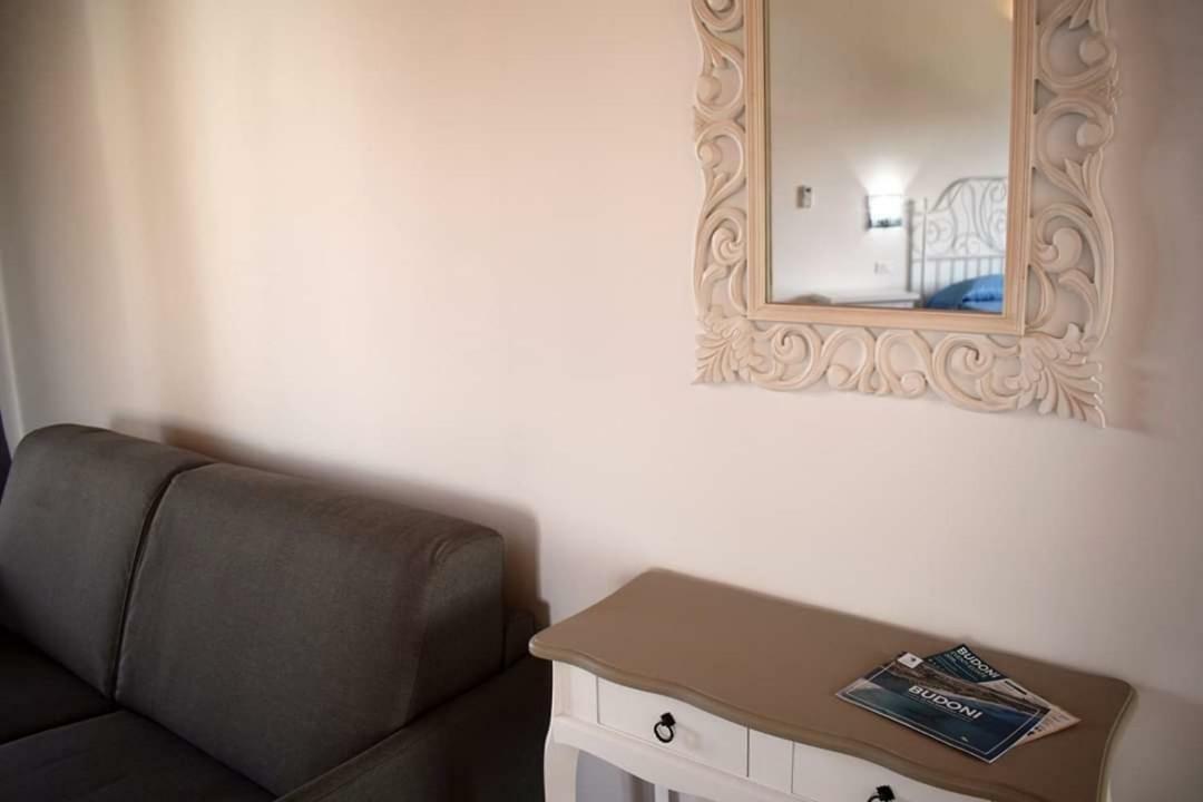 Corallo Rooms Budoni Eksteriør bilde