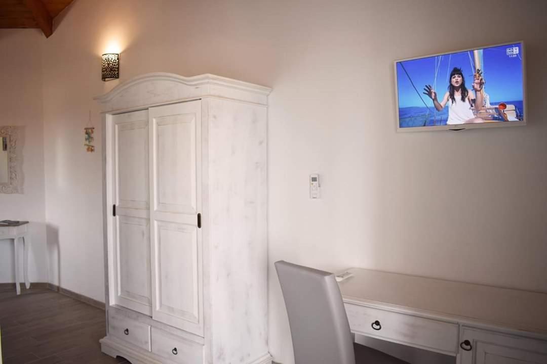 Corallo Rooms Budoni Eksteriør bilde